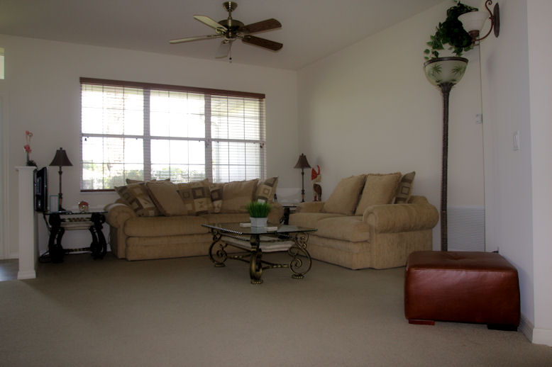 Living room 1